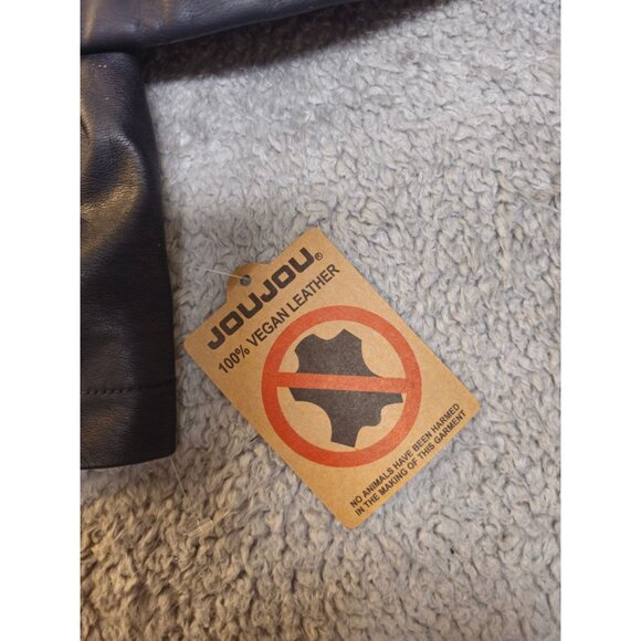 Jou Jou Womens Black Vegan Leather Jacket With Geometric Stitching & Zipper Deta - Picture 4 of 11